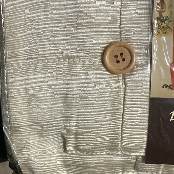 Duck River Textiles Window in a Bag Curtain Set SARATOGA color champagne 84" - Picture 7 of 7